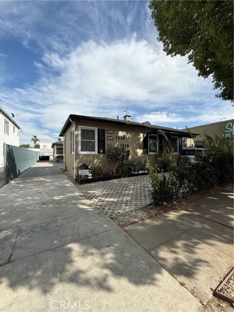 Building Photo - 1216 Cochran Ave