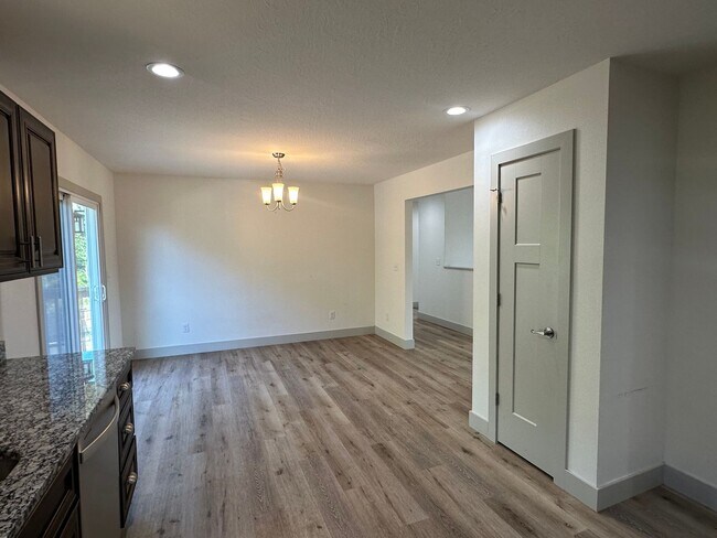 Building Photo - Now LEASING in Summit Pass! Available May 18, 2026!