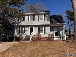 Building Photo - 6162 Retreat Hill Ln