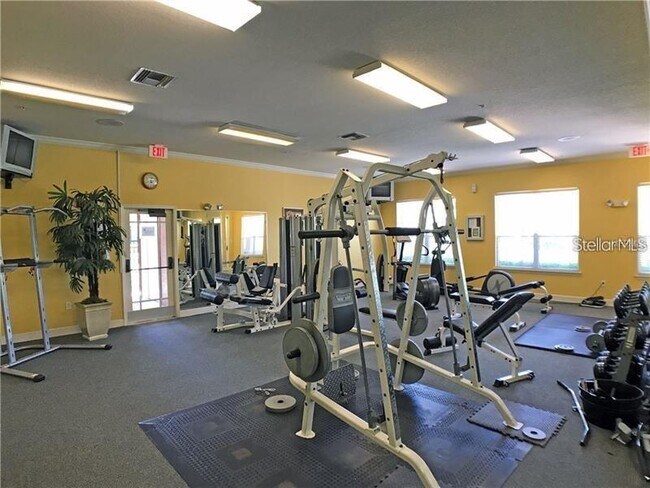 Building Photo - 5550 Rosehill Rd
