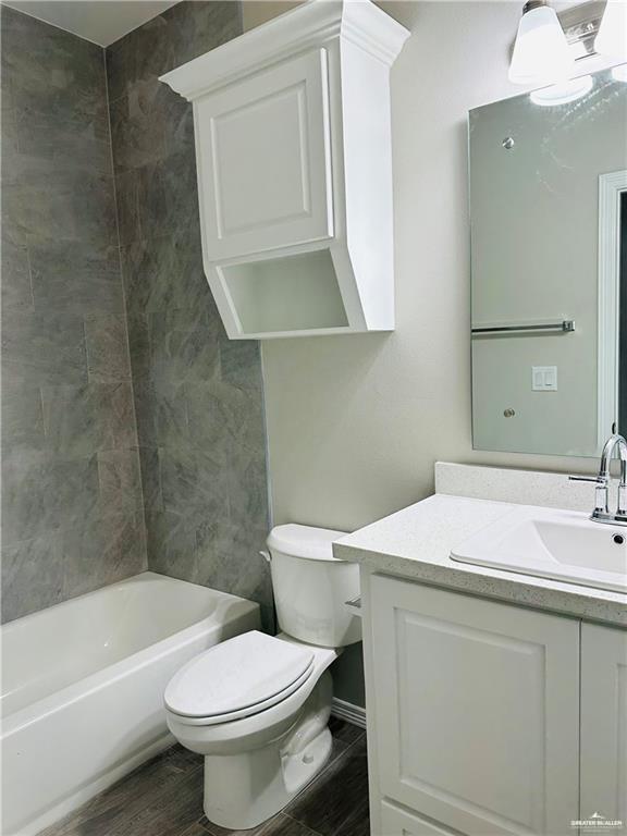 Building Photo - 11 Playa Dr