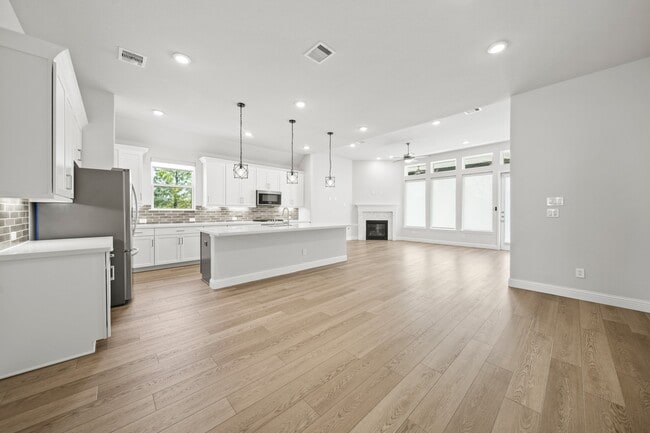 Building Photo - 15303 Leal Rancho Ct