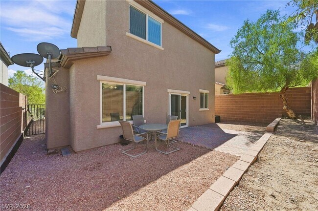 Building Photo - 11240 Woodland Violet Ave