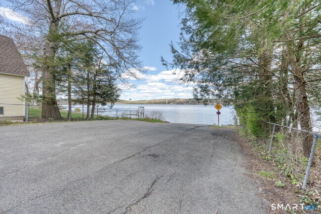 Building Photo - 56 Tyler Lake Heights Rd