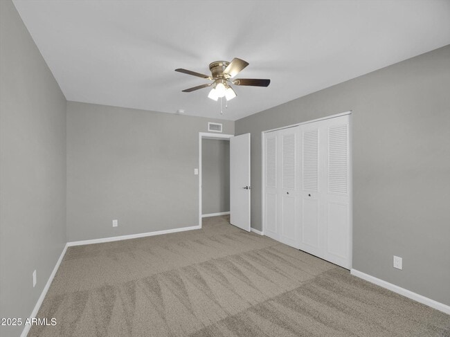 Building Photo - 8522 E Montebello Ave