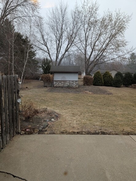 Building Photo - 114 Wright Dr