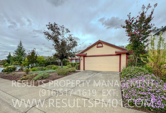 Building Photo - Stanford Ranch 3 Bedroom beauty!