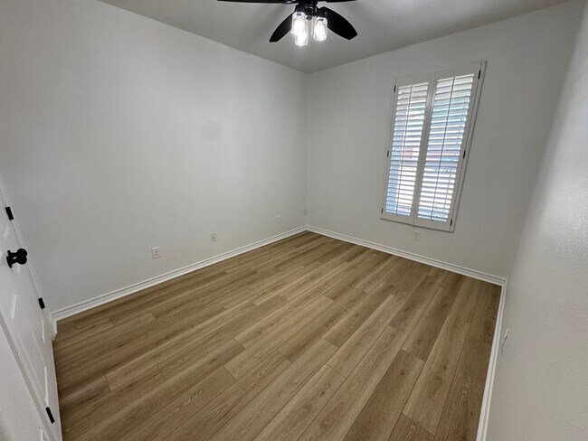 Building Photo - 7201 Donatello St