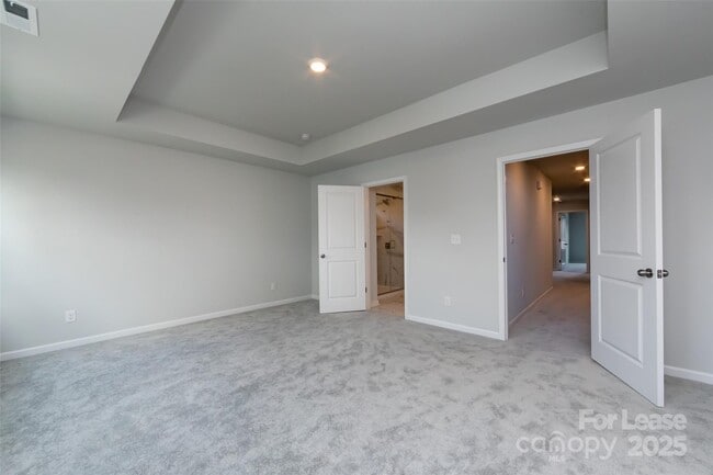 Building Photo - 2550 Lydia Ave