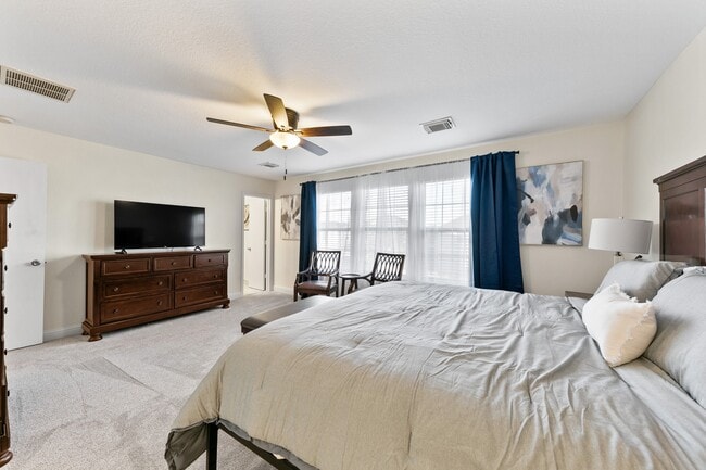 Building Photo - 2651 Skyview Shadows Ct