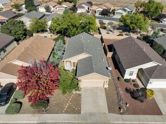 Building Photo - 3 bed, 2 bath Granville Home for Rent!