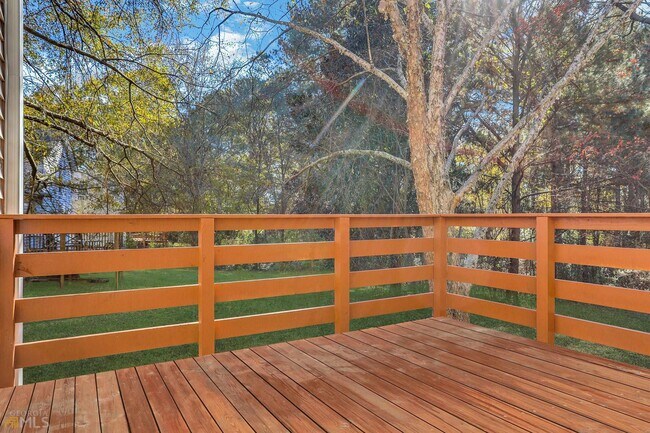 Building Photo - 2991 Brooks Dr