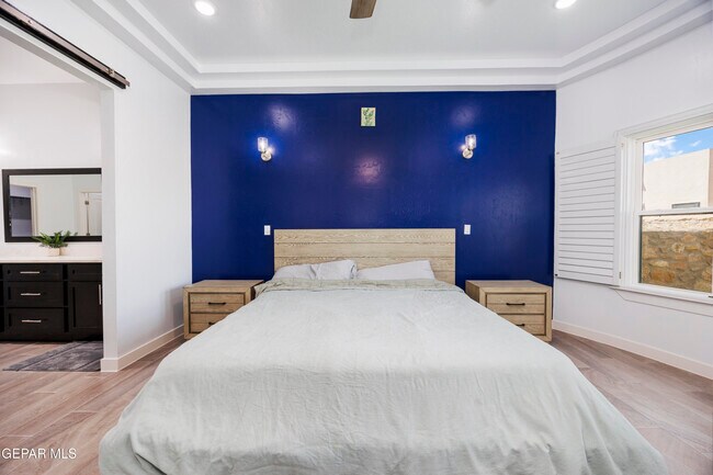 Building Photo - 2809 Tierra Garden Dr