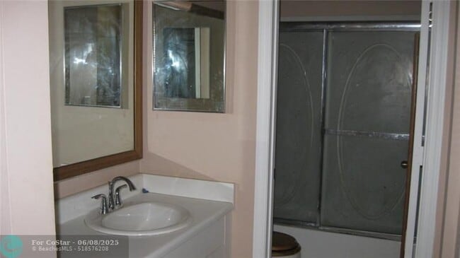 Building Photo - 1348 Veracruz Ln
