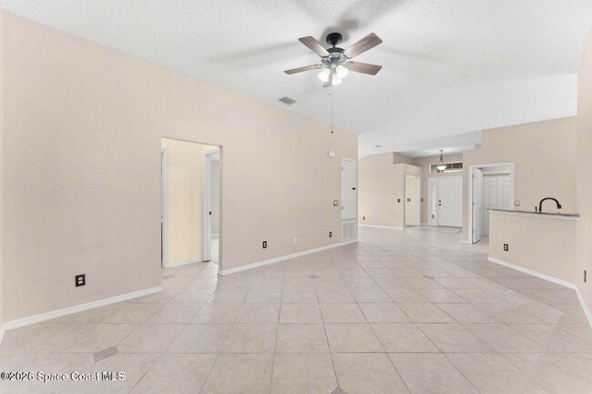 Building Photo - 4741 Decatur Cir
