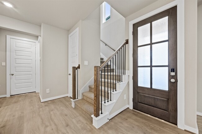 Building Photo - 4115 Glowing Hearth Dr