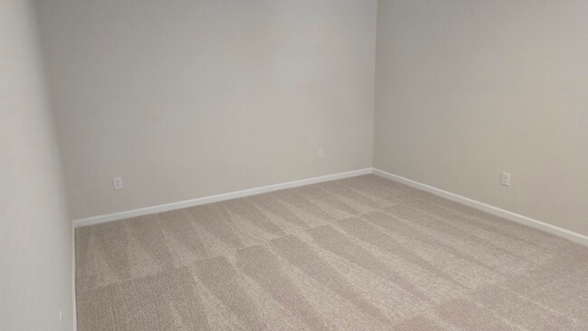 Building Photo - New Home with 5BR/2.5BA, Loft Area, Primar...