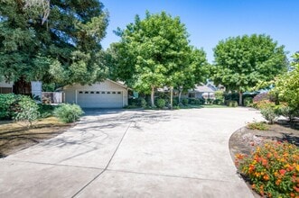 Building Photo - 39771 Rd 33