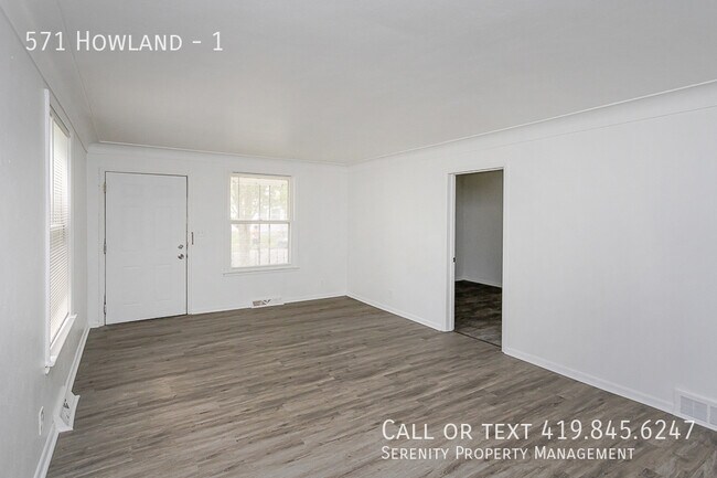 Building Photo - 571 Howland-1