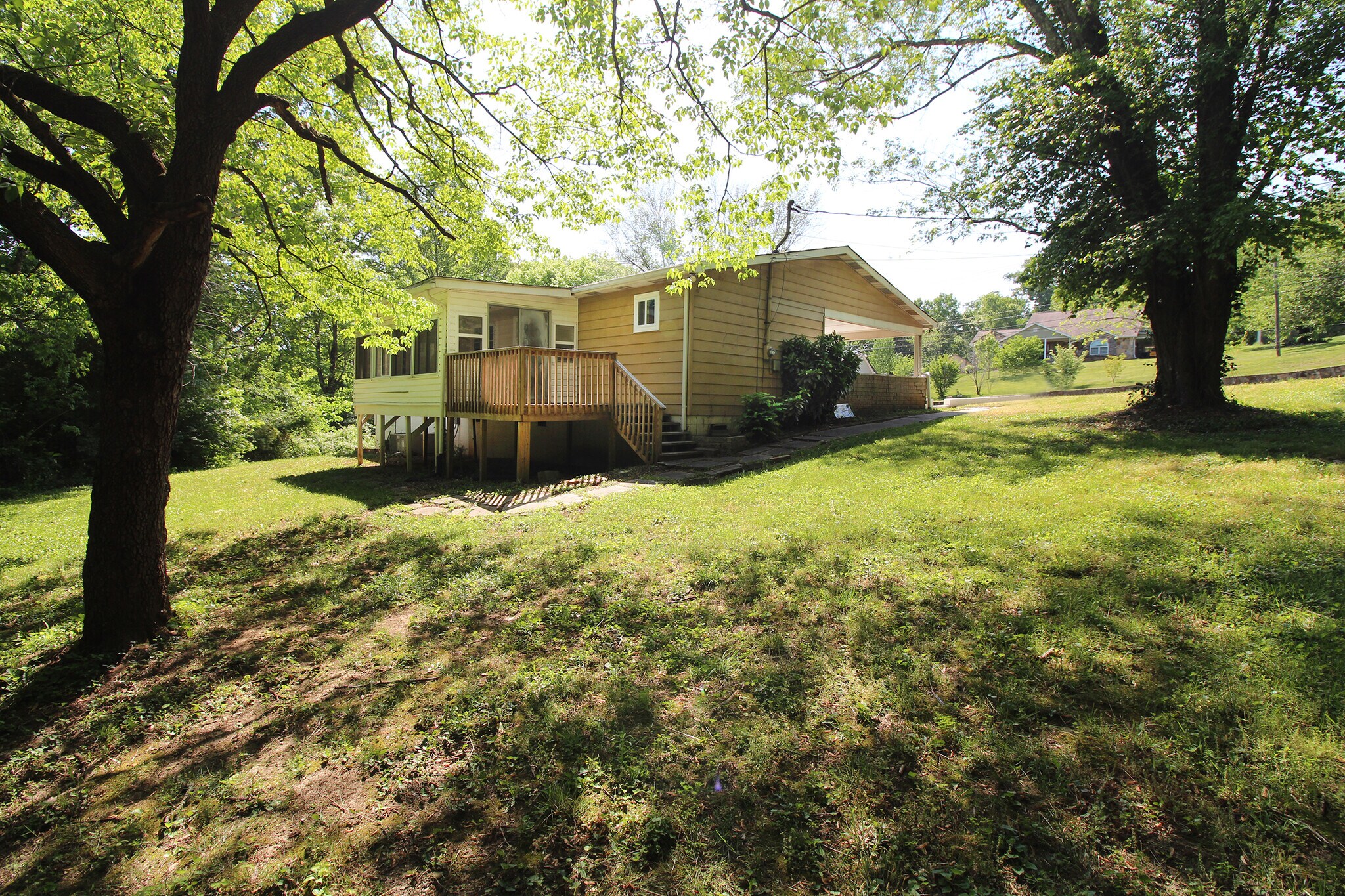 Building Photo - 1940 Harris Rd