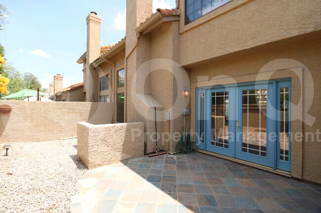 Building Photo - 7928 E Pepper Tree Ln