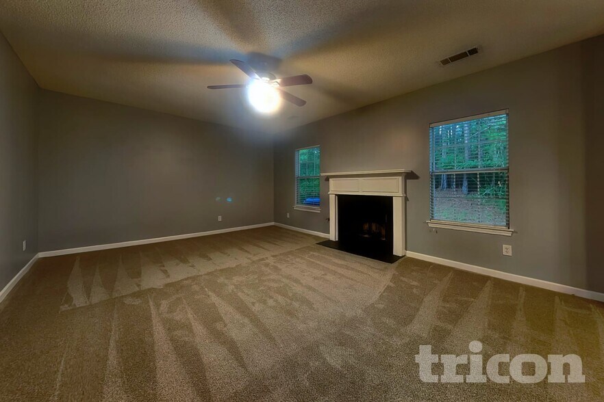 Building Photo - 4828 Triger Ln