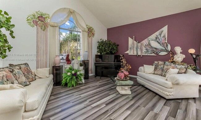 Building Photo - 1120 NW 179th Ave