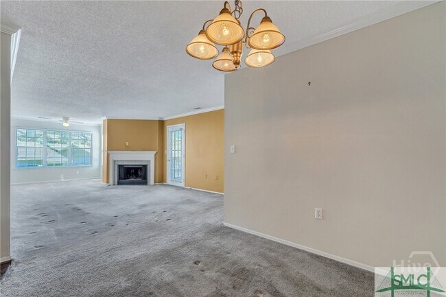 Building Photo - 12300 Apache Ave