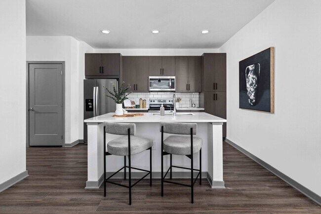 Building Photo - The Quinn Luxury Apartments