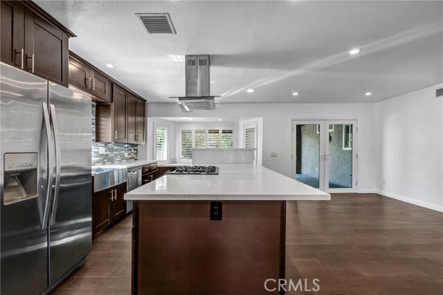 Building Photo - 751 Colusa Dr