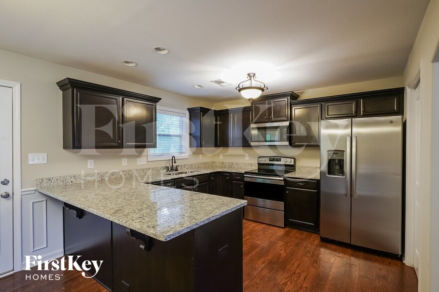 Building Photo - 1305 Marcy Ct