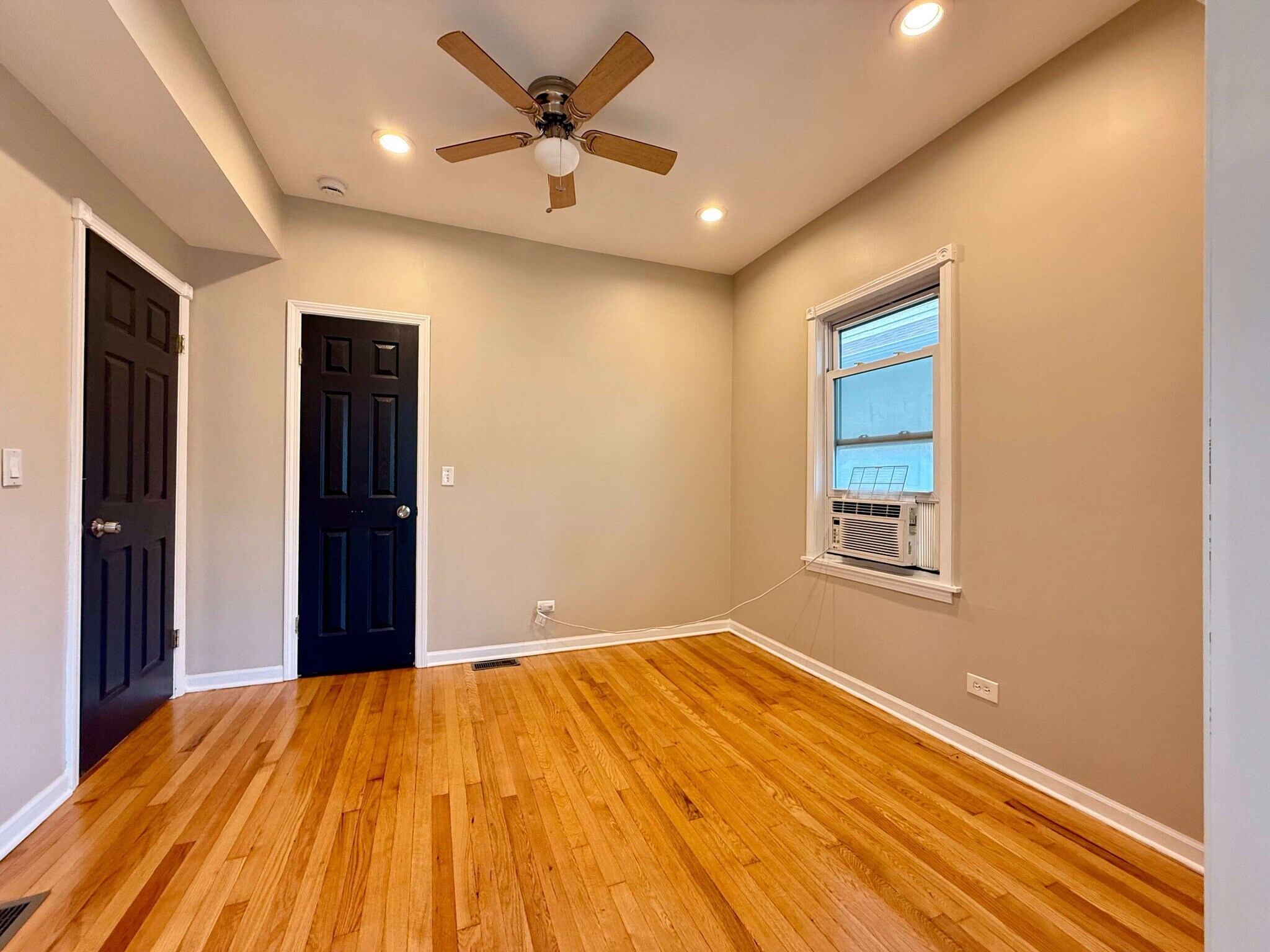 Building Photo - 2130 N 73rd Ave