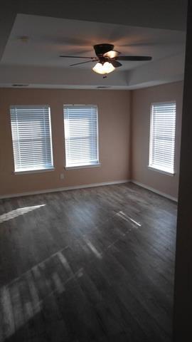 Building Photo - 306 Packer Dr