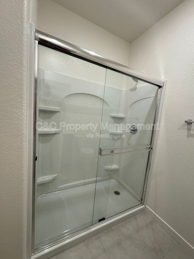 Building Photo - 5339 Shenandoah Vly Ln