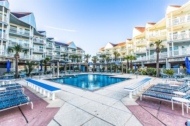 Building Photo - 10811 Termini-San Luis Pass Rd