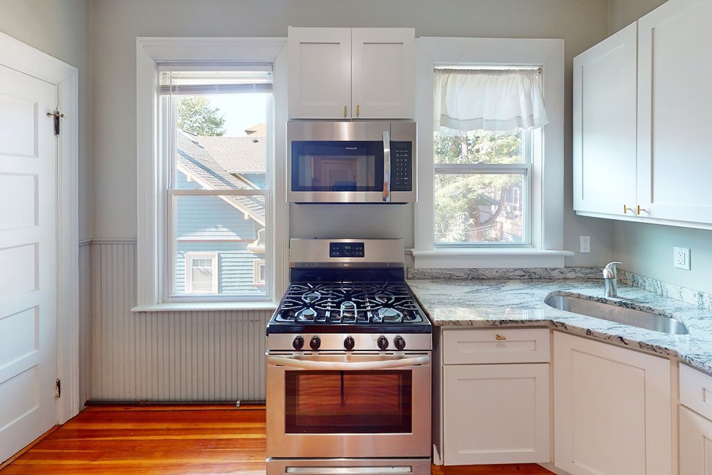 Building Photo - 544 Hope St