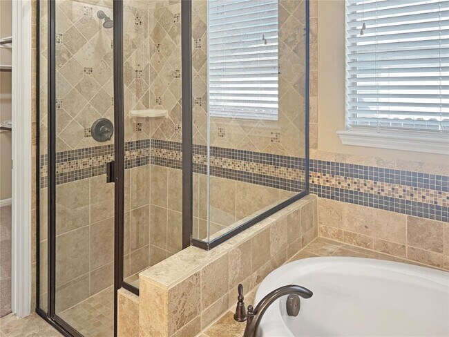 Building Photo - 14312 Senia Bend