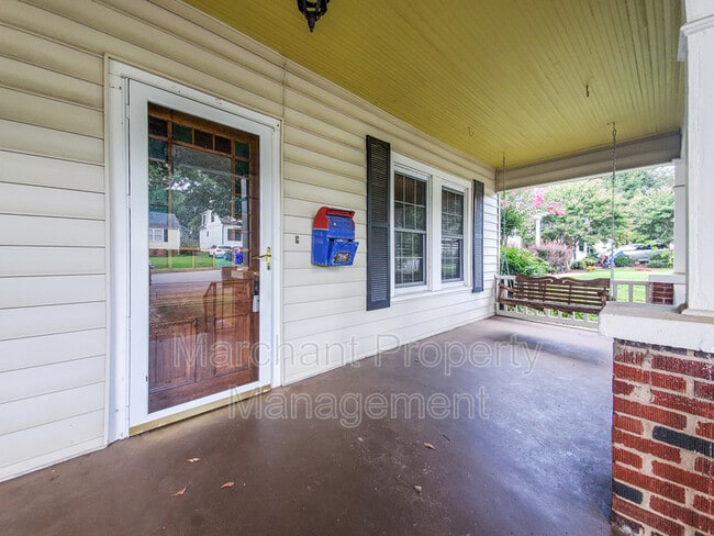 Building Photo - 38 Keowee Ave