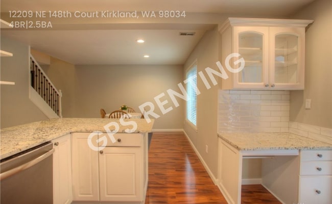 Building Photo - 12209 NE 148th Ct
