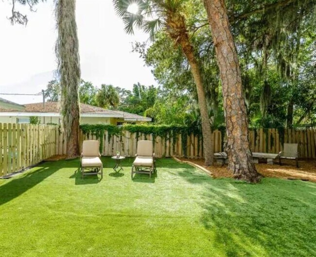 Building Photo - 1317 13th St