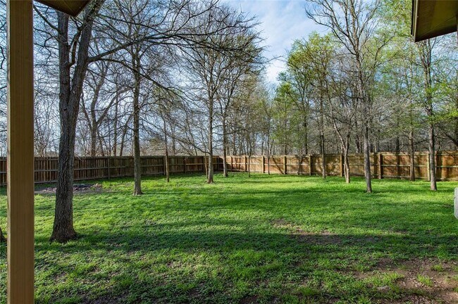 Building Photo - 212 Waikakaaua Dr