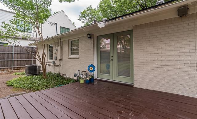 Building Photo - 4037 Park Ln
