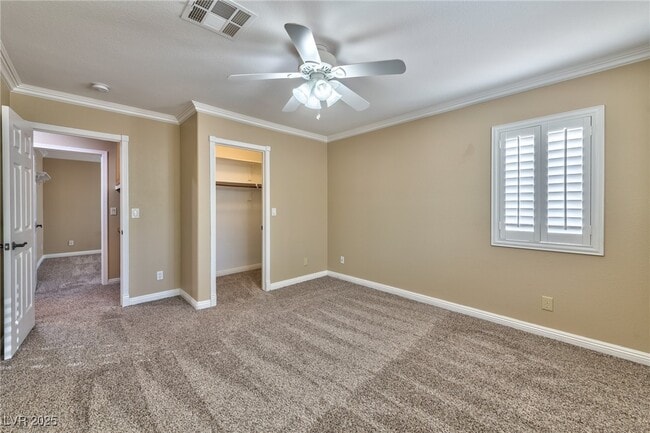 Building Photo - 809 Royal Birch Ln