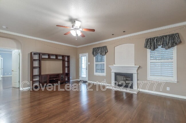 Building Photo - 22714 Sabine Summit