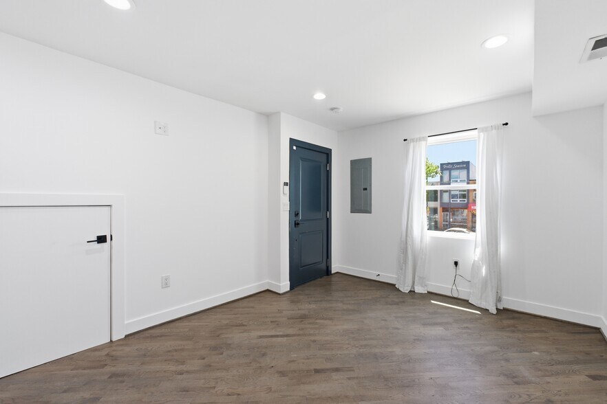 Building Photo - 1808 Benning Rd NE