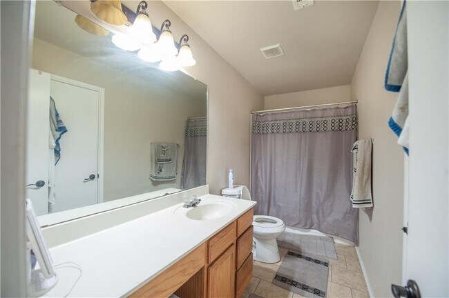 Building Photo - 1218 Gazania Dr