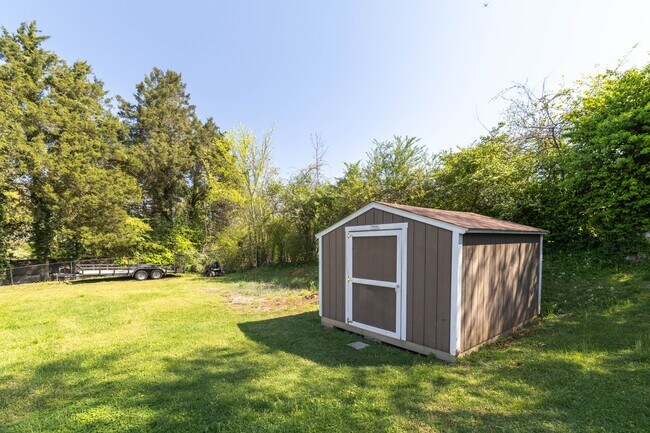 Building Photo - 4821 Gettysburg Rd