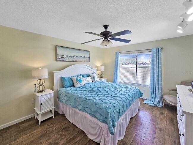 Building Photo - 5749 Avista Dr