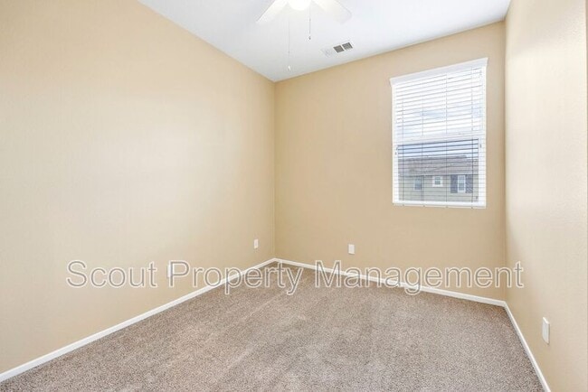 Building Photo - 35804 Alpental Ln