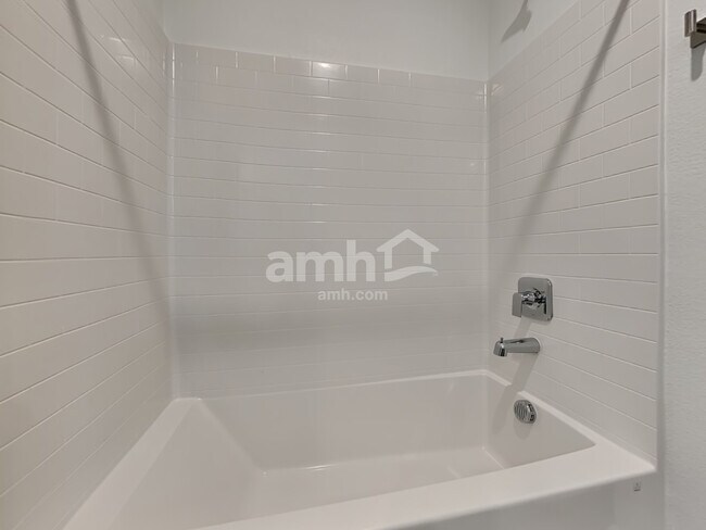 Building Photo - 298 Austin Bellerose Place